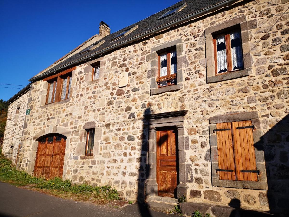 Maison De Varennes Шамбон-сюр-Лак Екстериор снимка