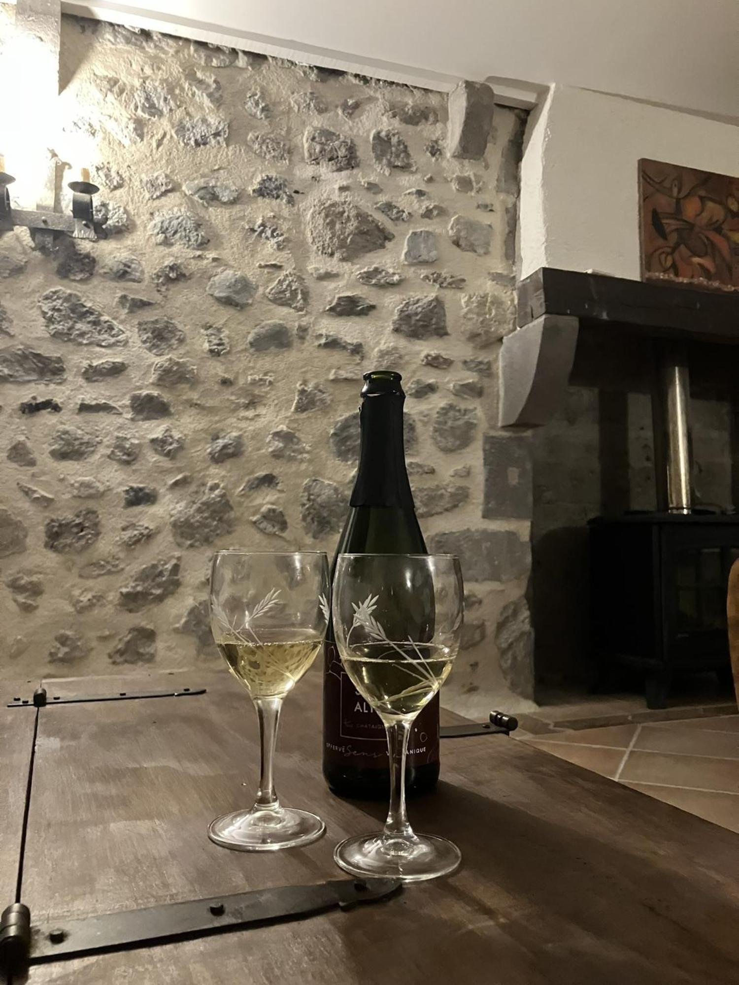Maison De Varennes Шамбон-сюр-Лак Стая снимка